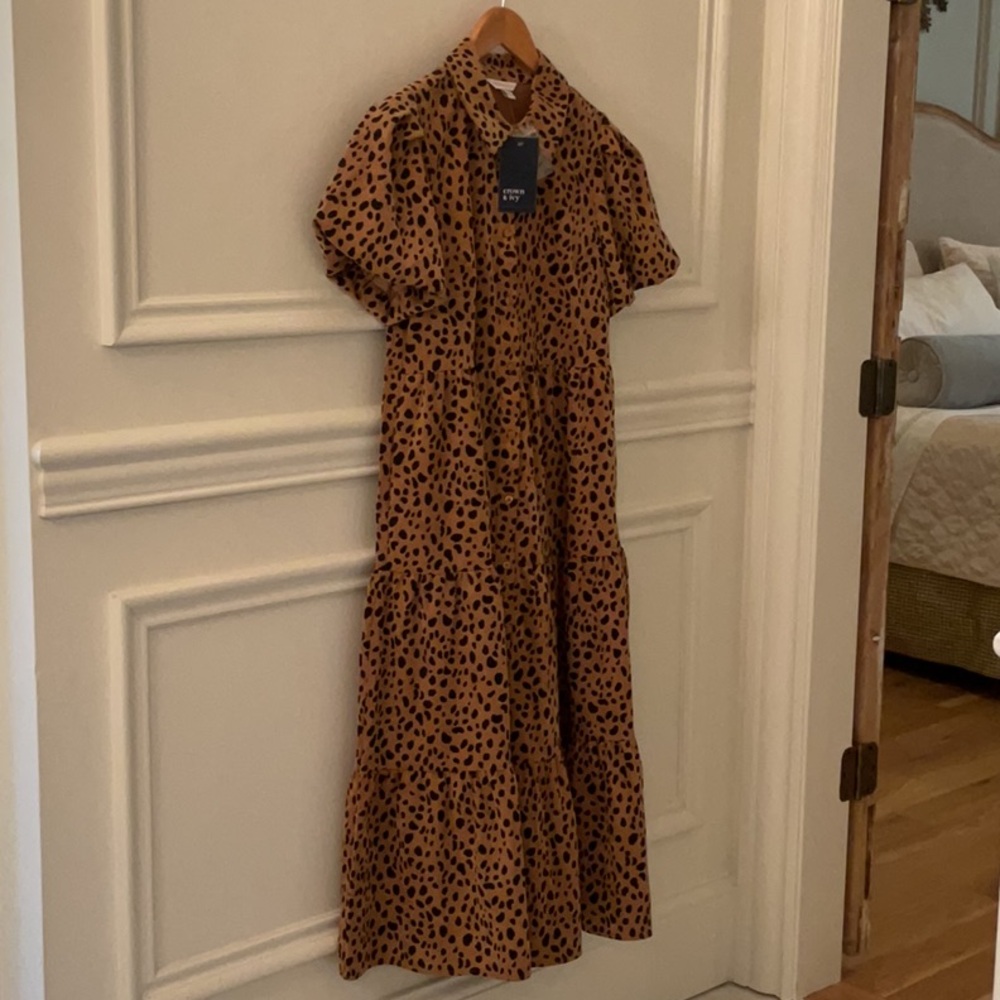 Crown & Ivy Brown and Black Puff Sleeve Midi Sundress